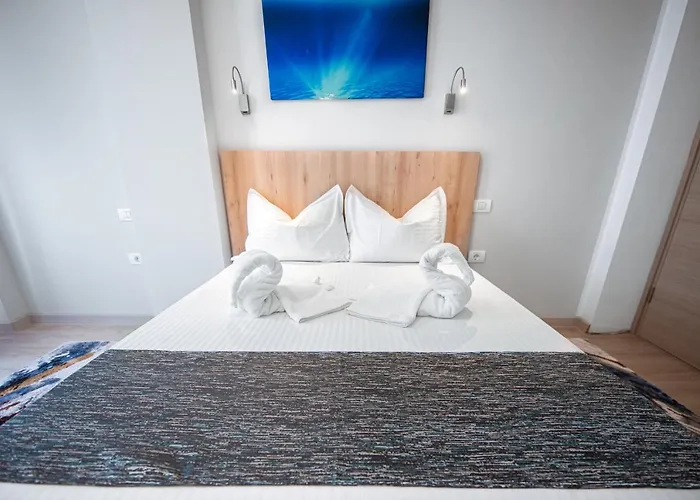 Polu-x Pensiune Vama Veche