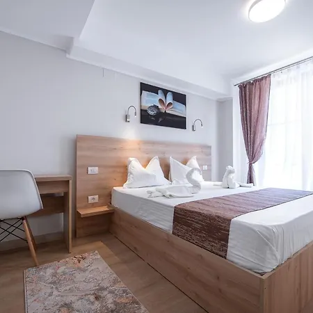 Polu-x Guest house Vama Veche
