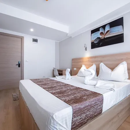 Casa de hóspedes Polu-x