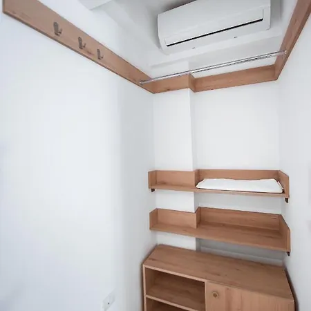 Polu-x Guest house Vama Veche