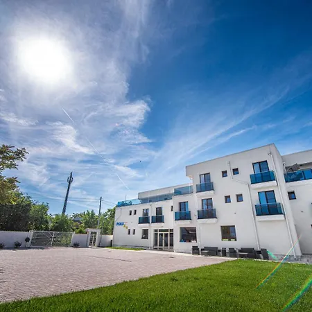 Polu-x Guest house Vama Veche